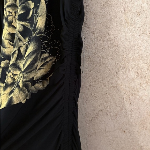 Bold Elements Womens Sleeveless Floral Plus Bodycon Dress - Picture 6 of 9